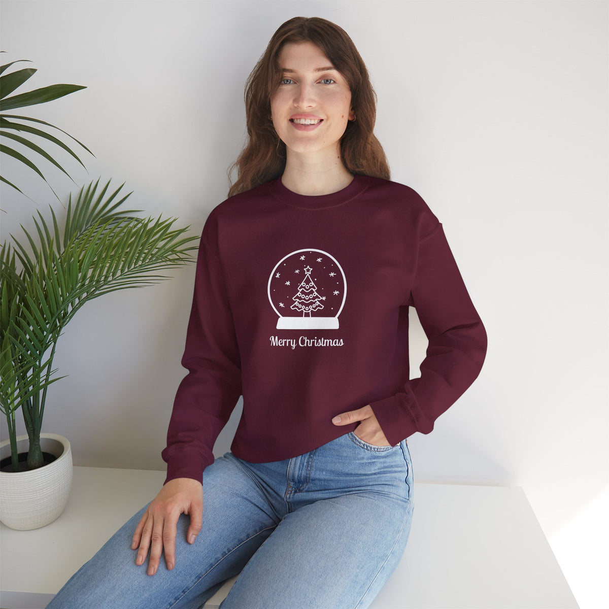 Snow Globe with Merry Christmas 🎄❄️✨ Unisex Heavy Blend Crewneck Sweatshirt