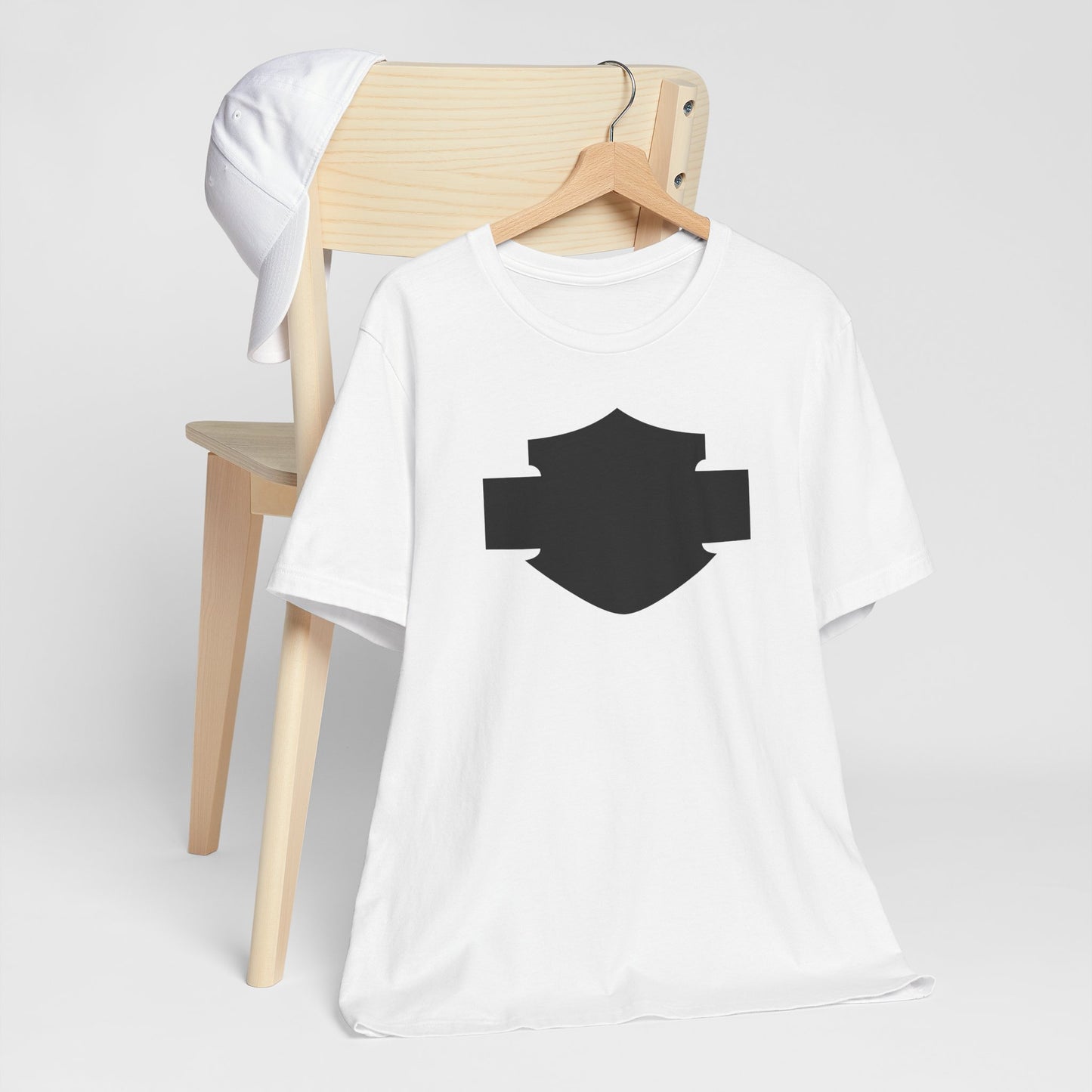 Iconic Style Unisex Jersey Short Sleeve Tee